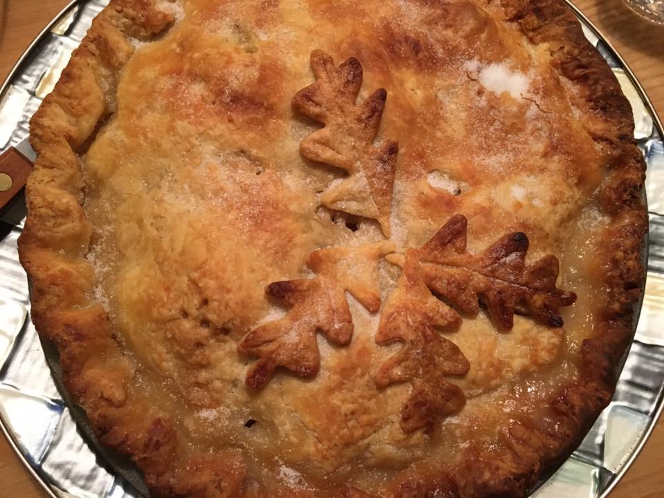 PieWithLeaves