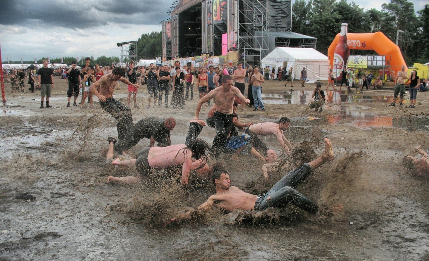 mud-616484_1920