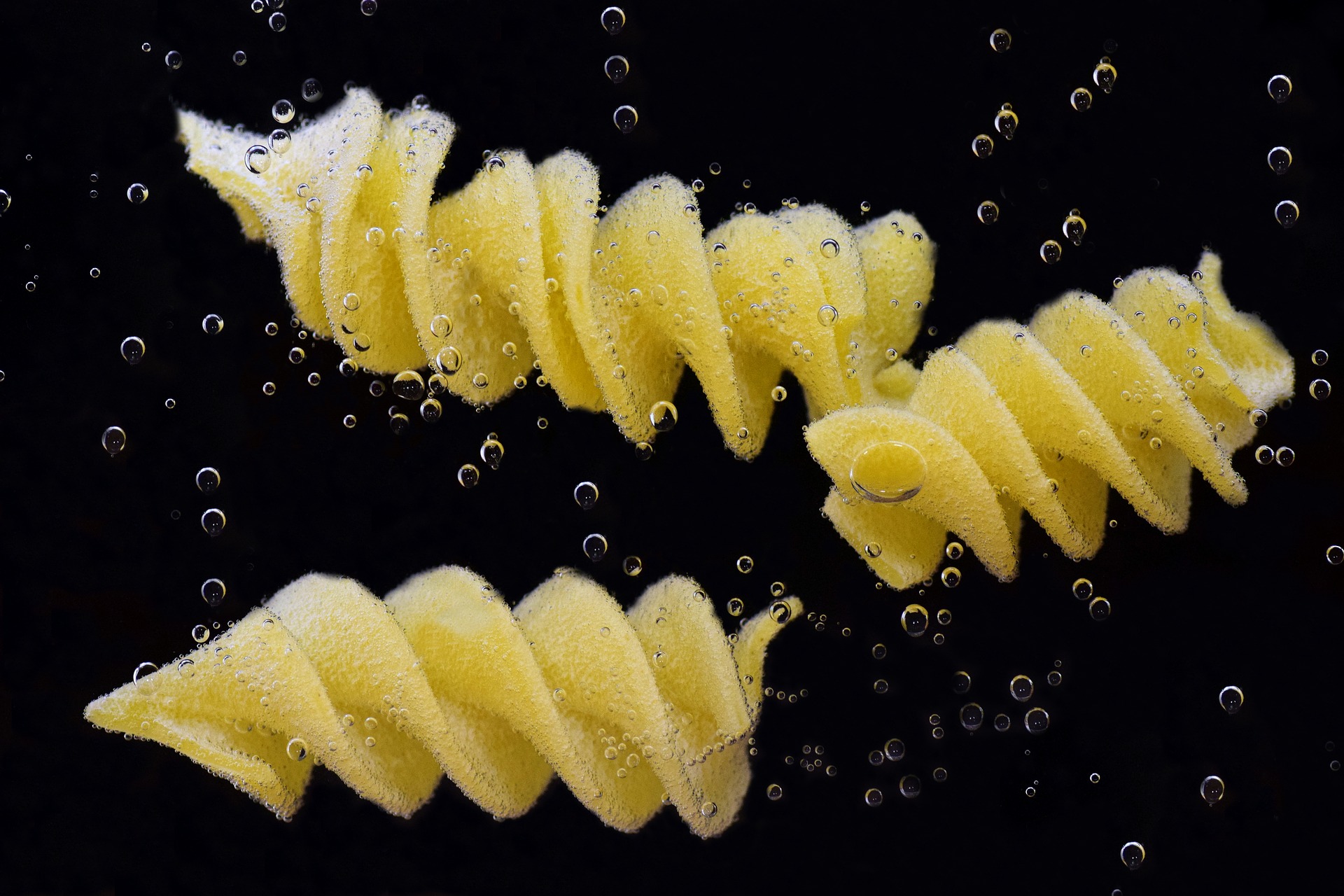 noodles-2733636_1920
