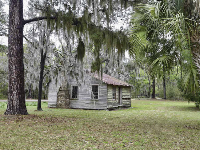 spring-island-plantation-cabin