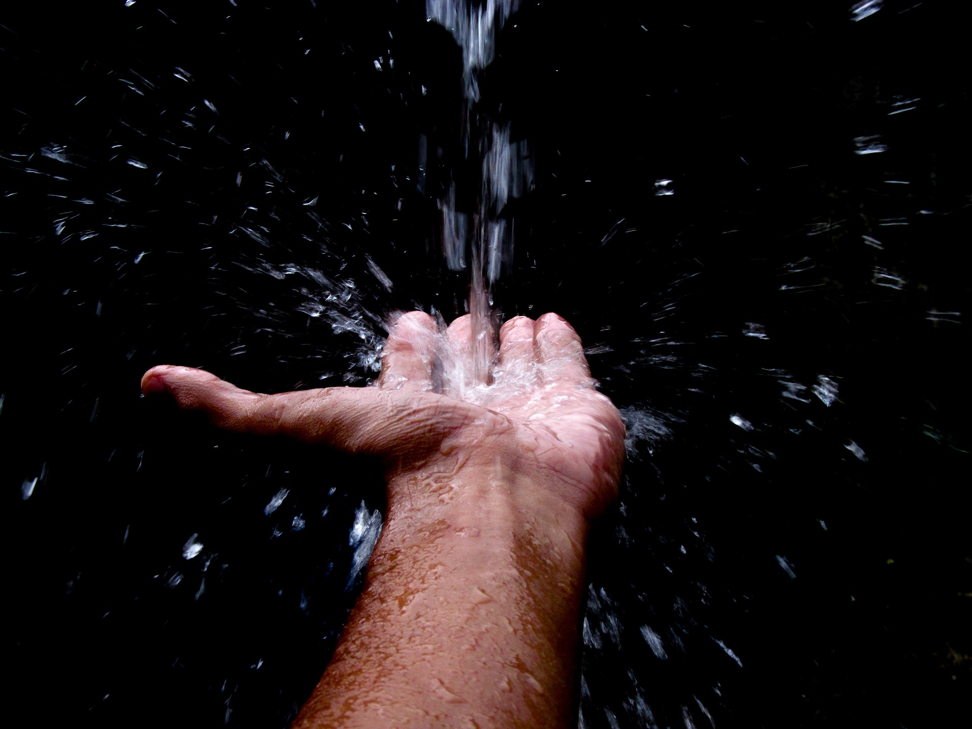 water-1988279_1920