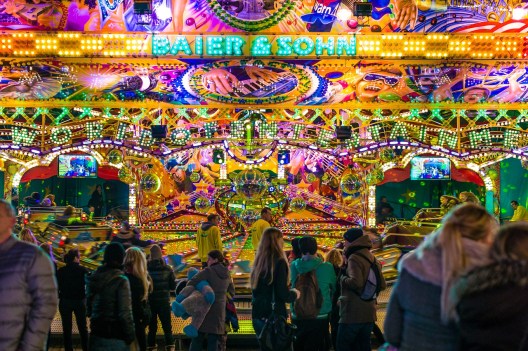 amusement-park-1850009_1280