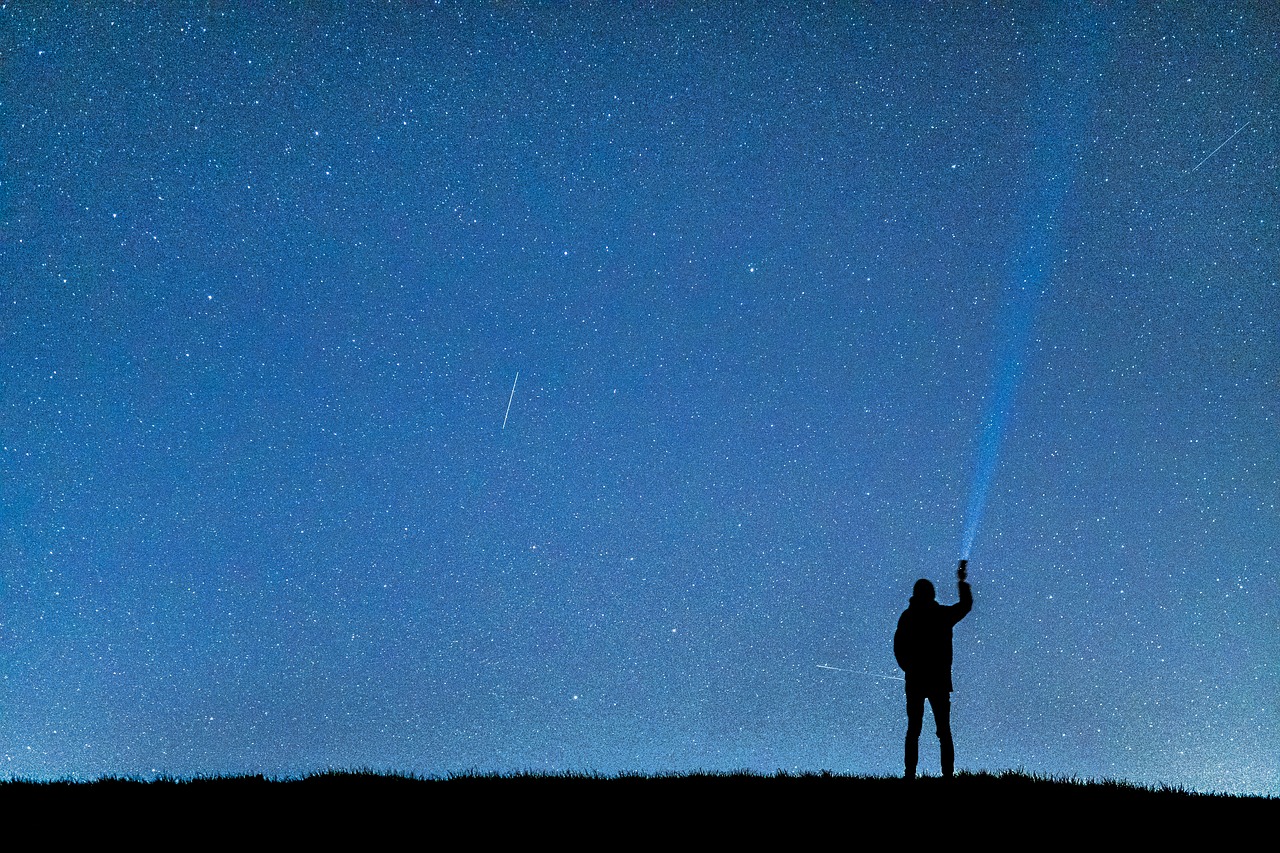night-photograph-2381229_1280